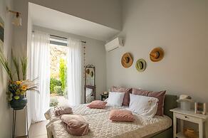 La Casa Del Sol Villa Aegina sea and Sunsets