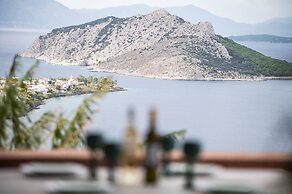 La Casa Del Sol Villa Aegina sea and Sunsets