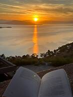 La Casa Del Sol Villa Aegina sea and Sunsets
