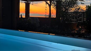 La Casa Del Sol Villa Aegina sea and Sunsets
