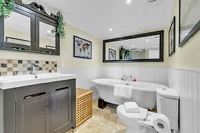 Seaside Gem Apartment By My Getaways