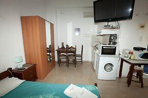 EL GRECO STUDIO PATMOS