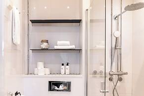 Spacious apt in Vibrant Kallio