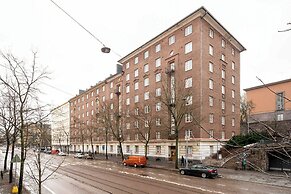 Spacious apt in Vibrant Kallio