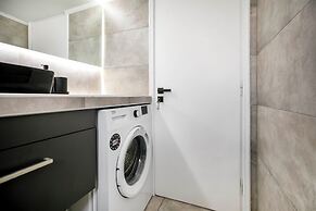 Dew 1-Bedroom Apartment in Athens