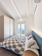 Orizzonti Blu Pool Villa by Wonderful Italy