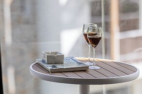 Elmima Villa by Checkin