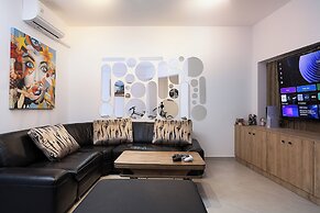 Elmima Villa by Checkin