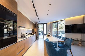 Elmima Villa by Checkin