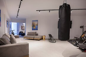 Elmima Villa by Checkin