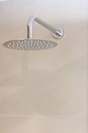 Elmima Villa by Checkin