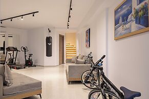 Elmima Villa by Checkin