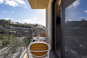 Elmima Villa by Checkin