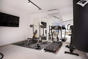 Elmima Villa by Checkin