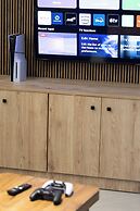 Elmima Villa by Checkin