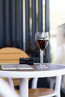 Elmima Villa by Checkin