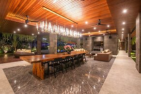 Nishiki 5BR Villa Epitome Lux Seminyak