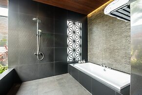 Nishiki 5BR Villa Epitome Lux Seminyak