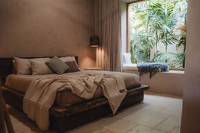 Xanthe 3BR Villas 2 Mins to Ulu Beach