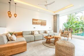 sol N1 Incredible 4 Bds Villa Near Finns Club