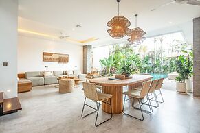 sol N1 Incredible 4 Bds Villa Near Finns Club