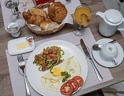 HOTEL GOLDEN PLAZZA CONAKRY