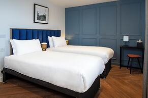 Station Suites