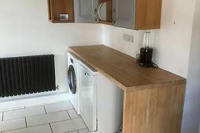 Wall Heath Retreat - Period 3 Bedroom Cottage