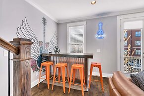 Close to DT Game Garage Bar Large Living Room