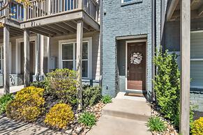 Close to DT Game Garage Bar Large Living Room