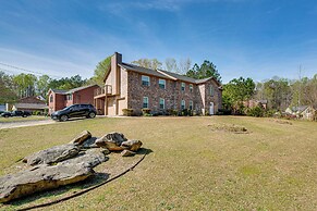 Near Gicc & ATL Airport: Modern Townhome!