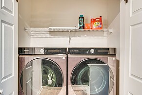 Near Gicc & ATL Airport: Modern Townhome!