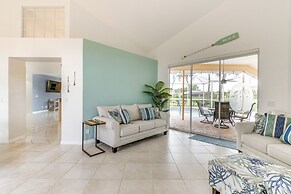 10 Mi to Public Beaches: Coastal Florida Retreat