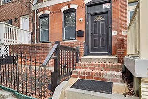 1 Mi to Dtwn Wilmington: Convenient + Cozy Home!