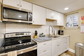 1 Mi to Dtwn Wilmington: Convenient + Cozy Home!