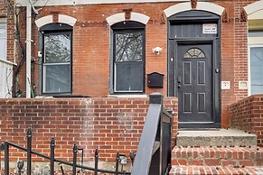 1 Mi to Dtwn Wilmington: Convenient + Cozy Home!