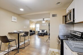 1 Mi to Dtwn Wilmington: Convenient + Cozy Home!