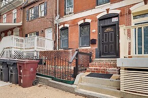 1 Mi to Dtwn Wilmington: Convenient + Cozy Home!