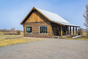 Hike, Hunt & Unwind: Mtn-view Cabin in Del Norte!