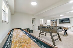 7 Mi to Dtwn Durham: Home w/ Hot Tub & Game Room!