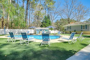 7 Mi to Dtwn Durham: Home w/ Hot Tub & Game Room!