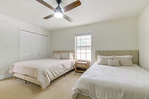 7 Mi to Dtwn Durham: Home w/ Hot Tub & Game Room!