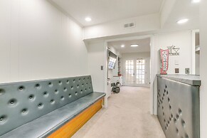 7 Mi to Dtwn Durham: Home w/ Hot Tub & Game Room!
