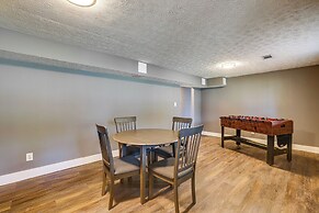 1 Mi to Dtwn Lynchburg: Charming Family Home!