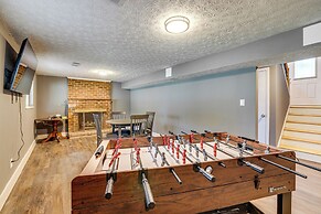 1 Mi to Dtwn Lynchburg: Charming Family Home!