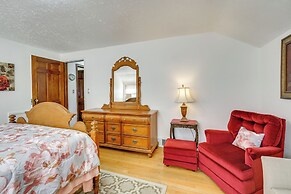 Walk to Detroit Zoo: Home w/ Sunroom & Patio!