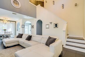 9 Mi to Beach: Peaceful Riverview Home w/ Patio