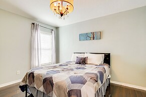9 Mi to Beach: Peaceful Riverview Home w/ Patio