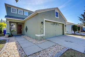 9 Mi to Beach: Peaceful Riverview Home w/ Patio