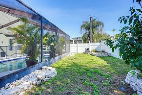 9 Mi to Beach: Peaceful Riverview Home w/ Patio